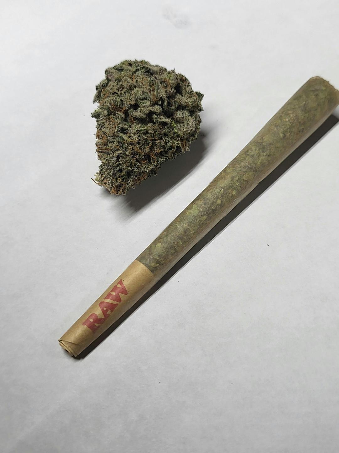 1G White Runtz Premium Pre-Roll
