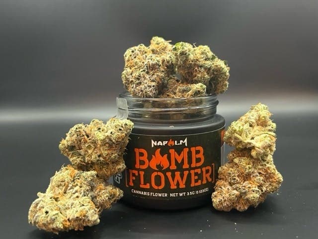 Napalm - Bomb Flower - Red Runtz (3.5g)