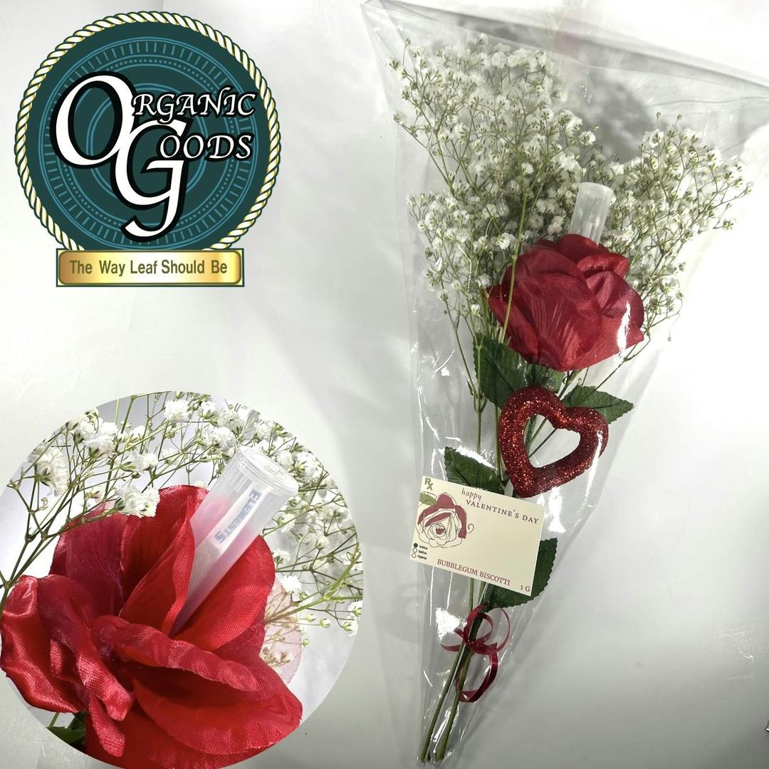 Organic Goods Valentine Rose w/ Baby's Breath 1 G