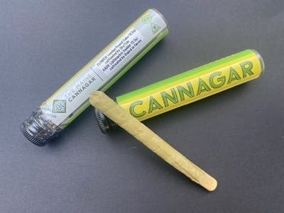 D33 + Sour Sniffits - Banana Stick