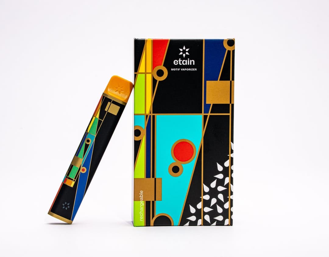 Pride Motif Battery