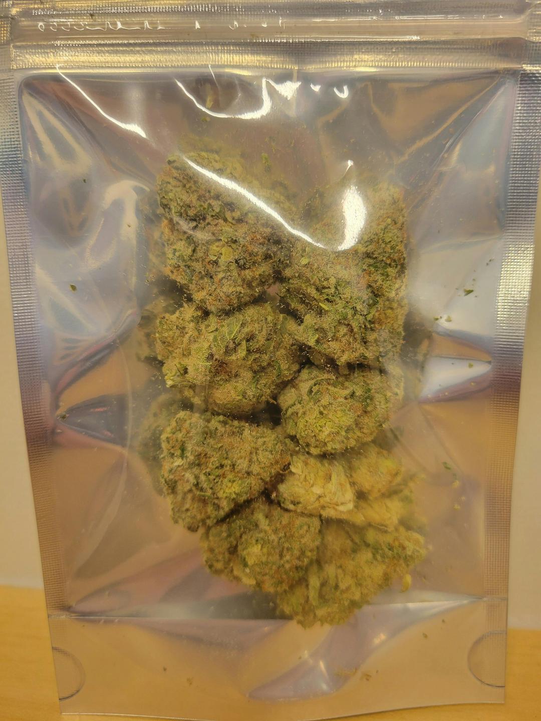 Cherry Banana Split 7G Prepackaged Flower