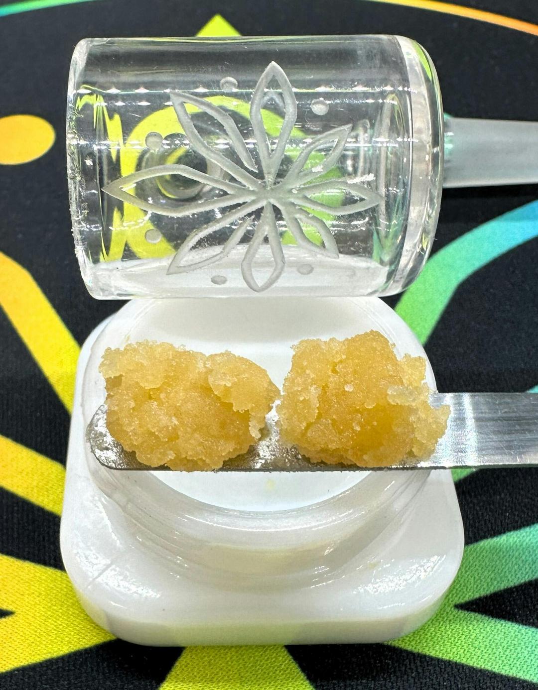 1g Wedding Cake Badder