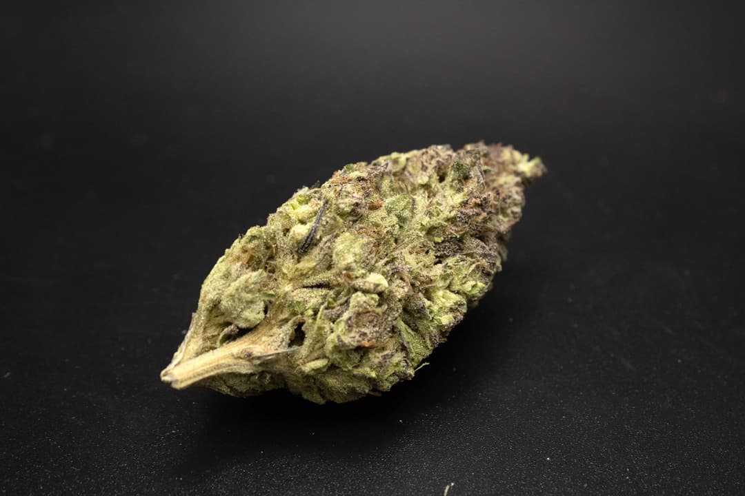 Exotic Mints 8th/3.5 Grams(28%THC.HYBRID)
