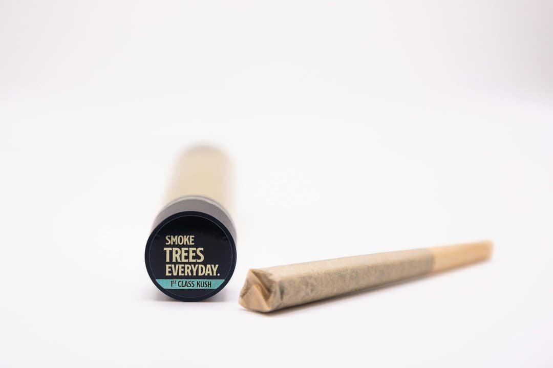 1st Class Kush (Indica) - Premium Indoor Pre-roll - 1g