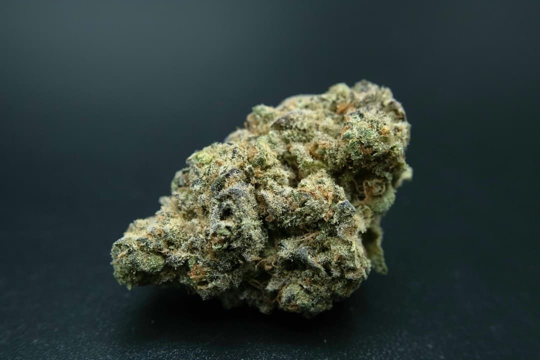 Something Blue 8th/3.5Grams(26%THC, Hybrid)