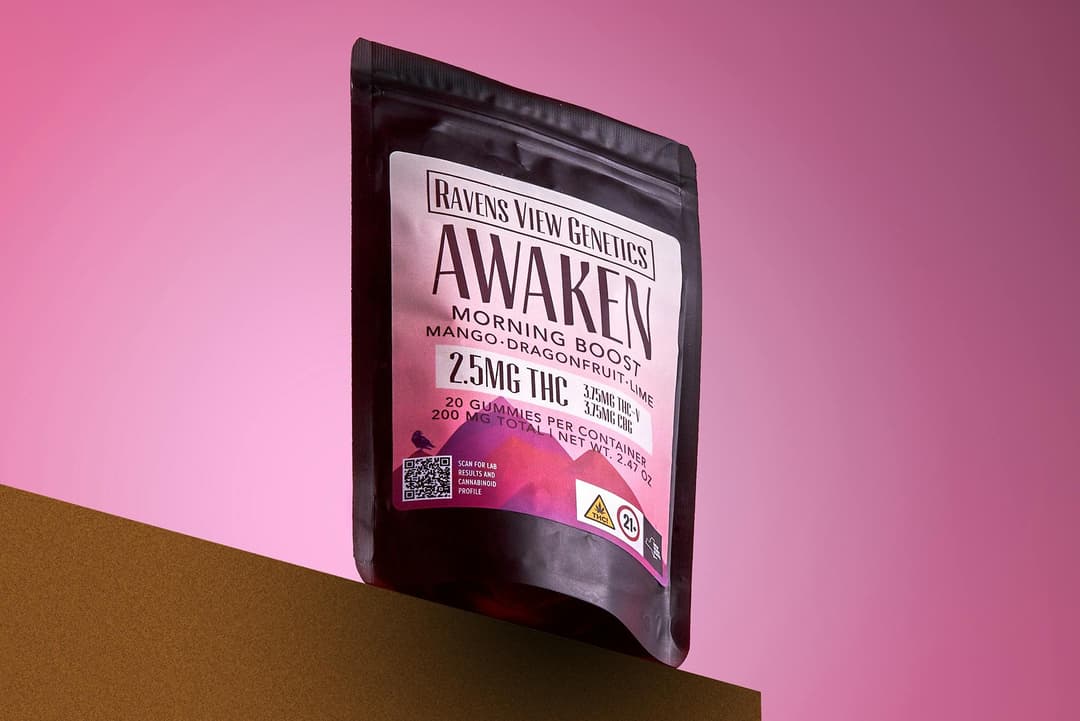 Awaken (Mango, Dragonfruit, Lime)