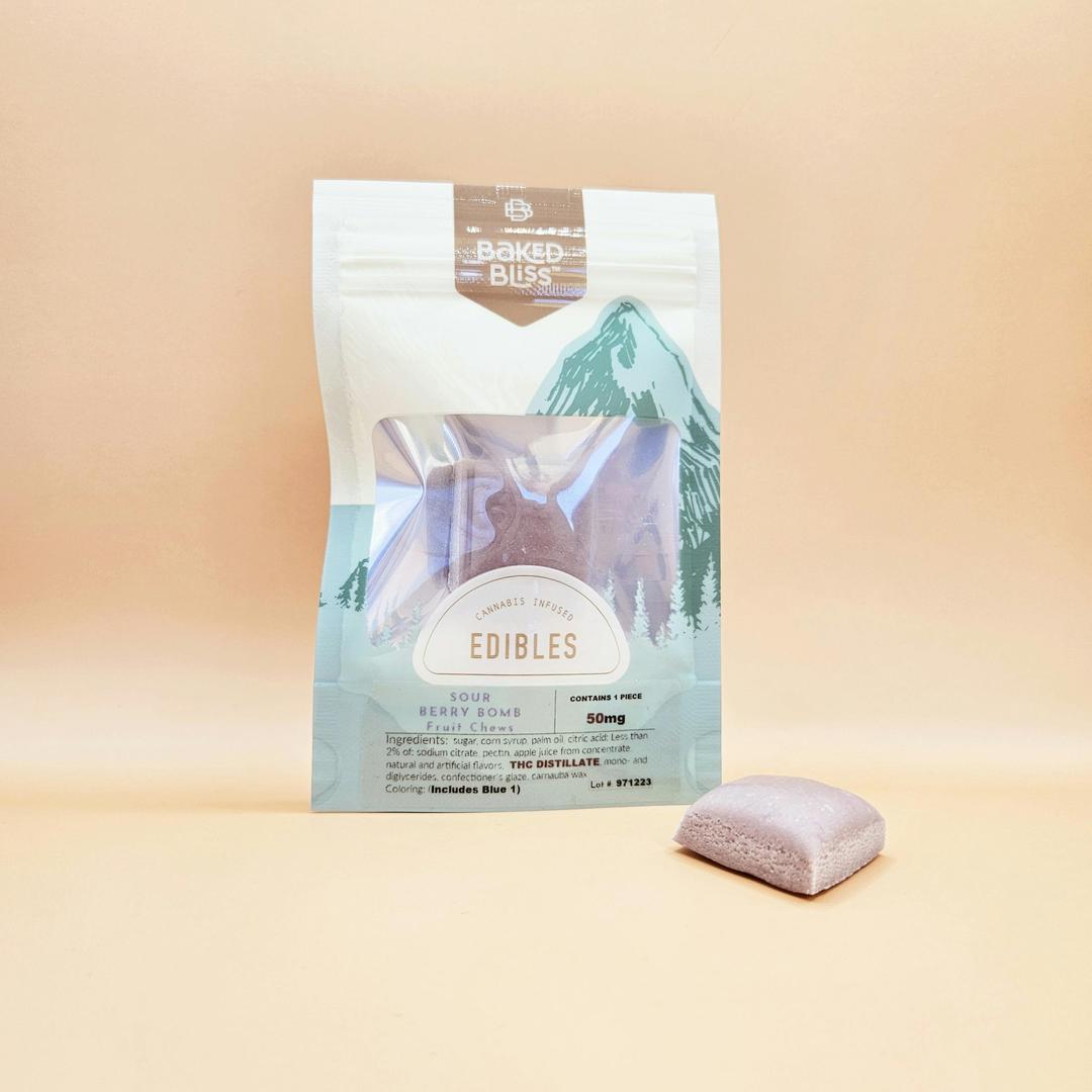Baked Bliss 50mg Sour Berry Bomb Fruit Chew