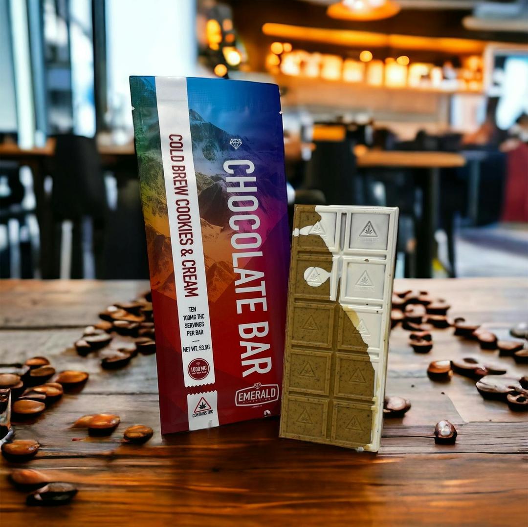 1000mg Full Spectrum, Cold Brew Cookies & Cream Chocolate Bar