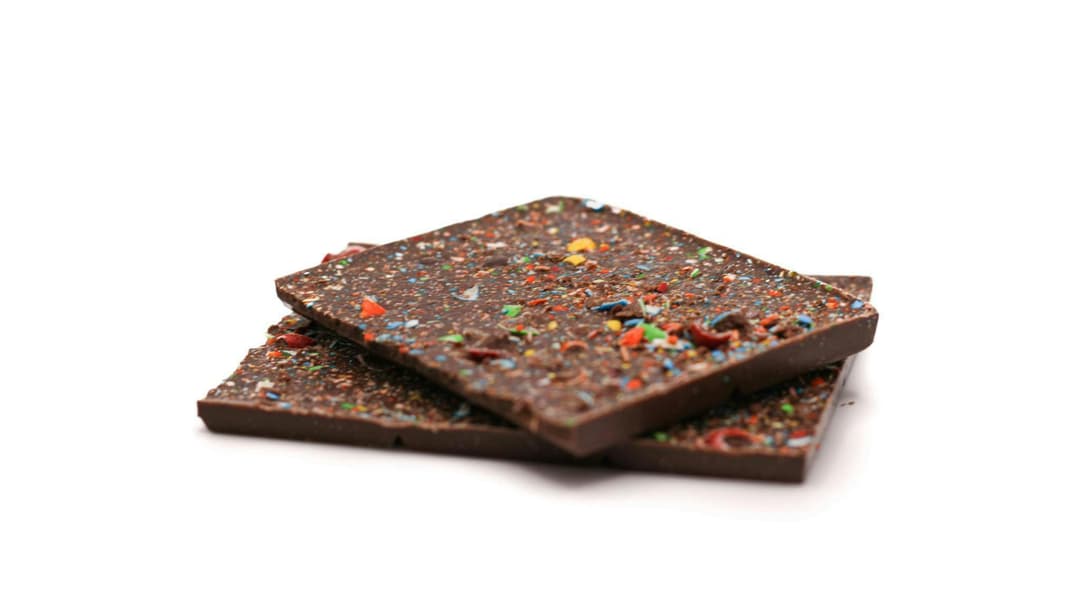 Rugged Roots - Full Spectrum Hash Rosin M&M Chocolate Bar (100mg)